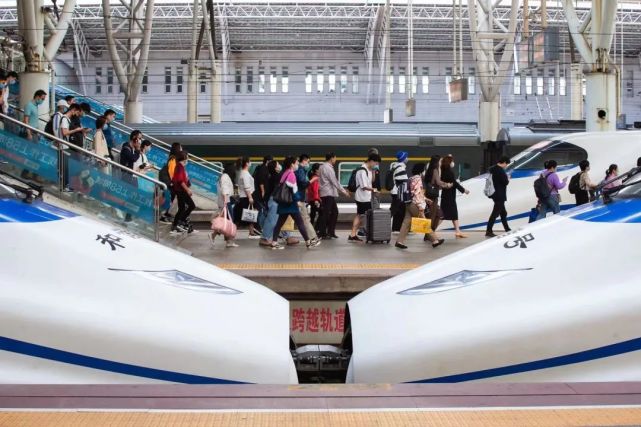 5月1日鐵路客發(fā)量有望創(chuàng)疫情后單日新高，長(zhǎng)三角鐵路運(yùn)輸方案全面出臺(tái)